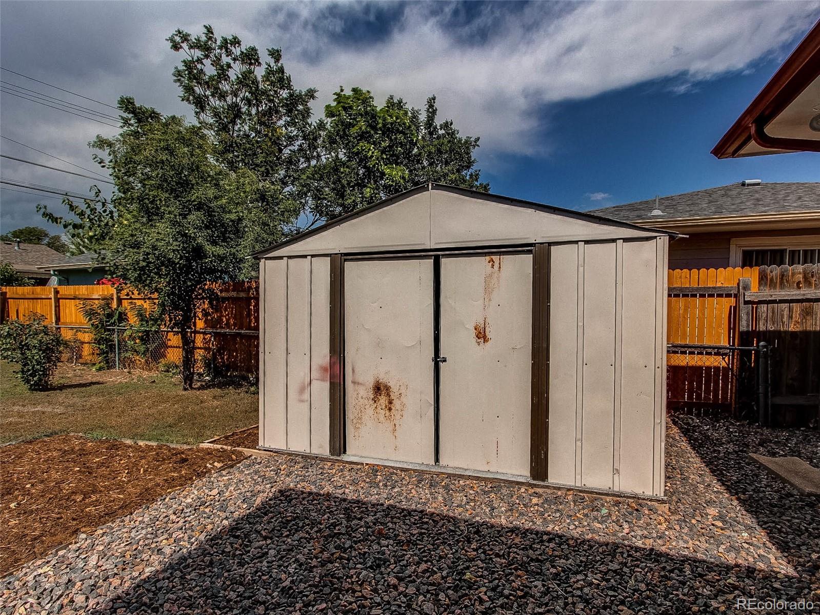 MLS Image #23 for 1183 s umatilla street,denver, Colorado