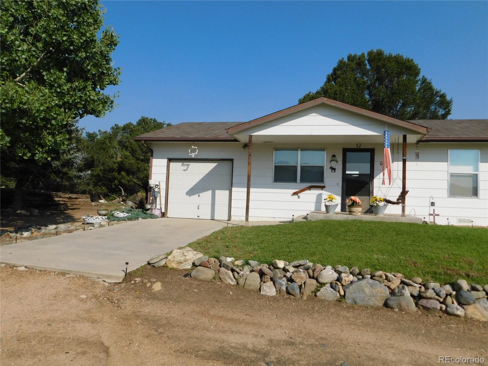 MLS Image #1 for 371  county road 6 ,coaldale, Colorado