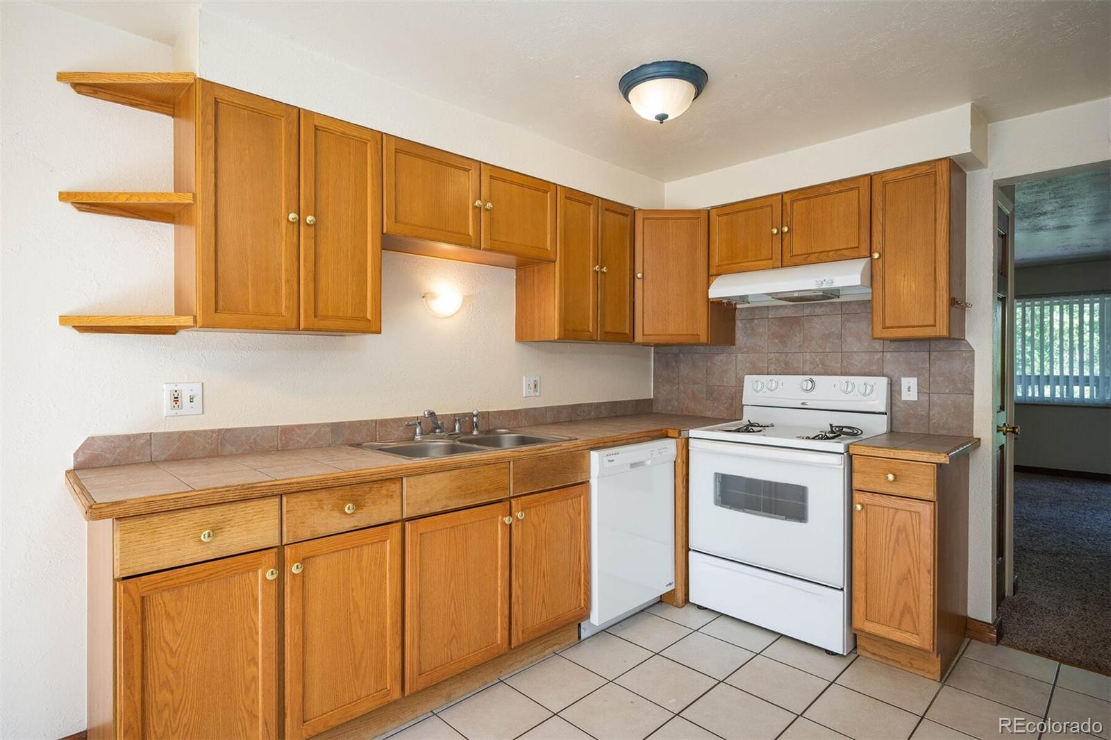 MLS Image #4 for 1143  lamar street,lakewood, Colorado