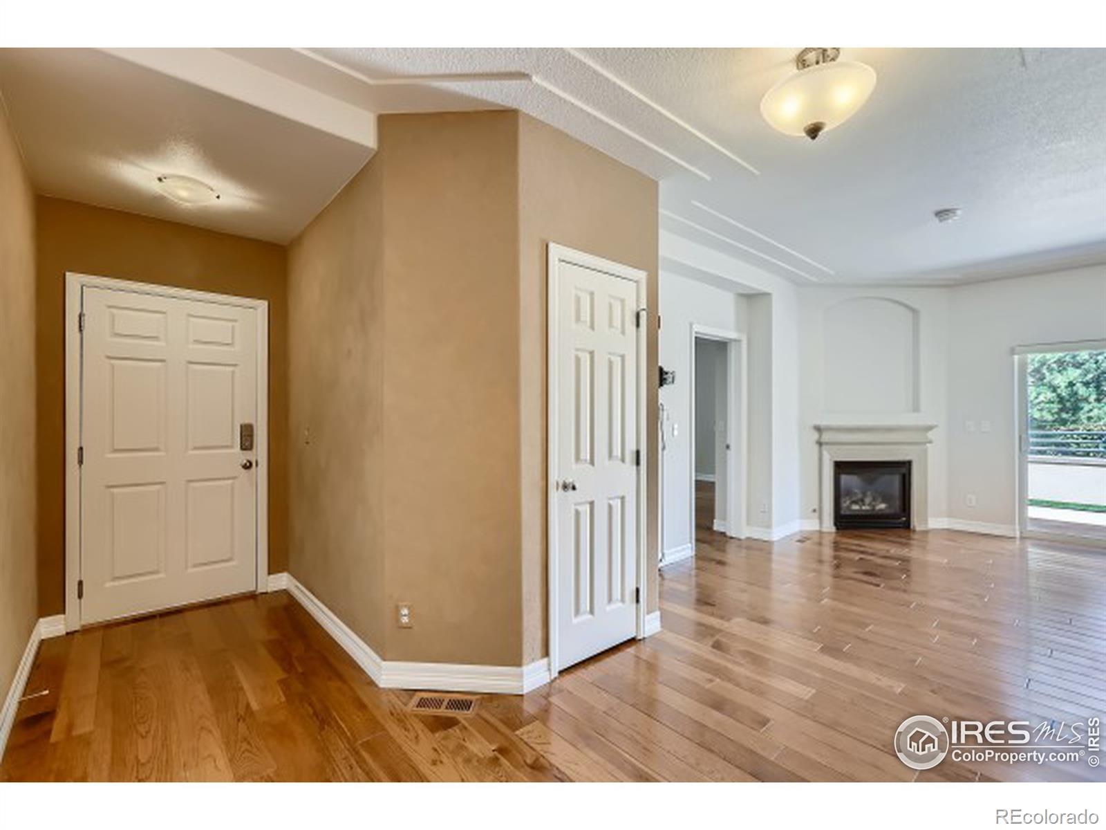 MLS Image #3 for 13351 w alameda parkway,lakewood, Colorado