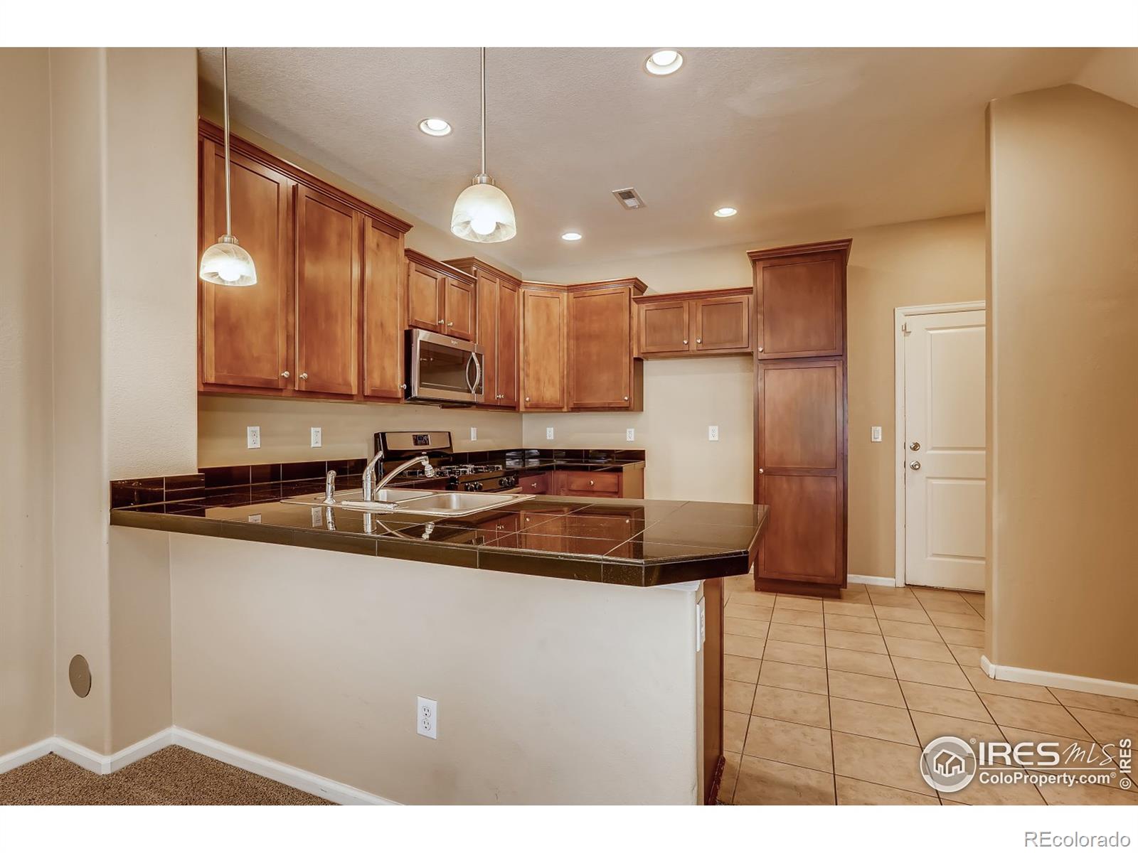 MLS Image #9 for 8955 e nichols place,centennial, Colorado
