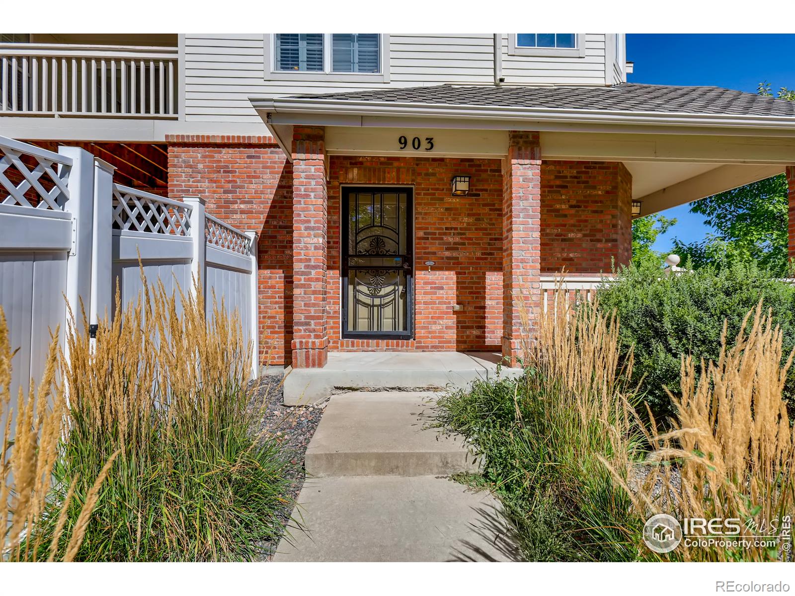 MLS Image #3 for 903  roslyn court,denver, Colorado