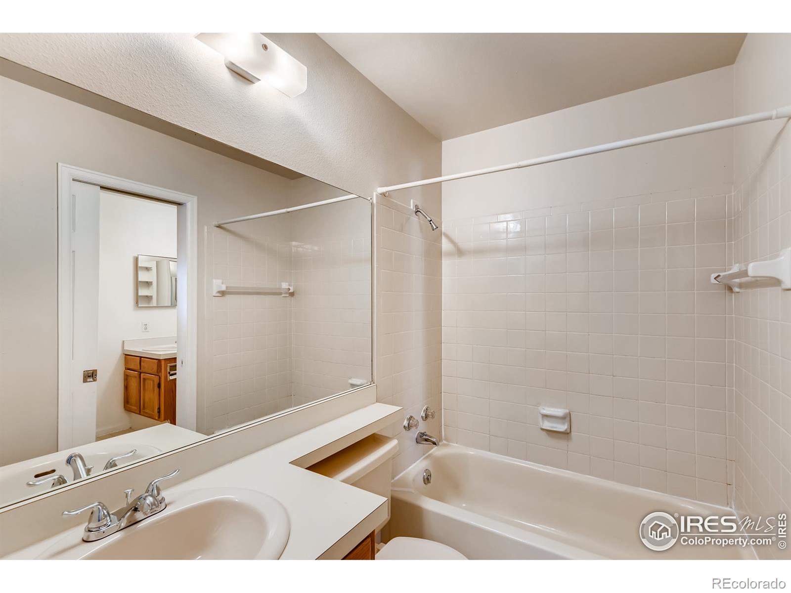 MLS Image #25 for 1475 s quebec way,denver, Colorado