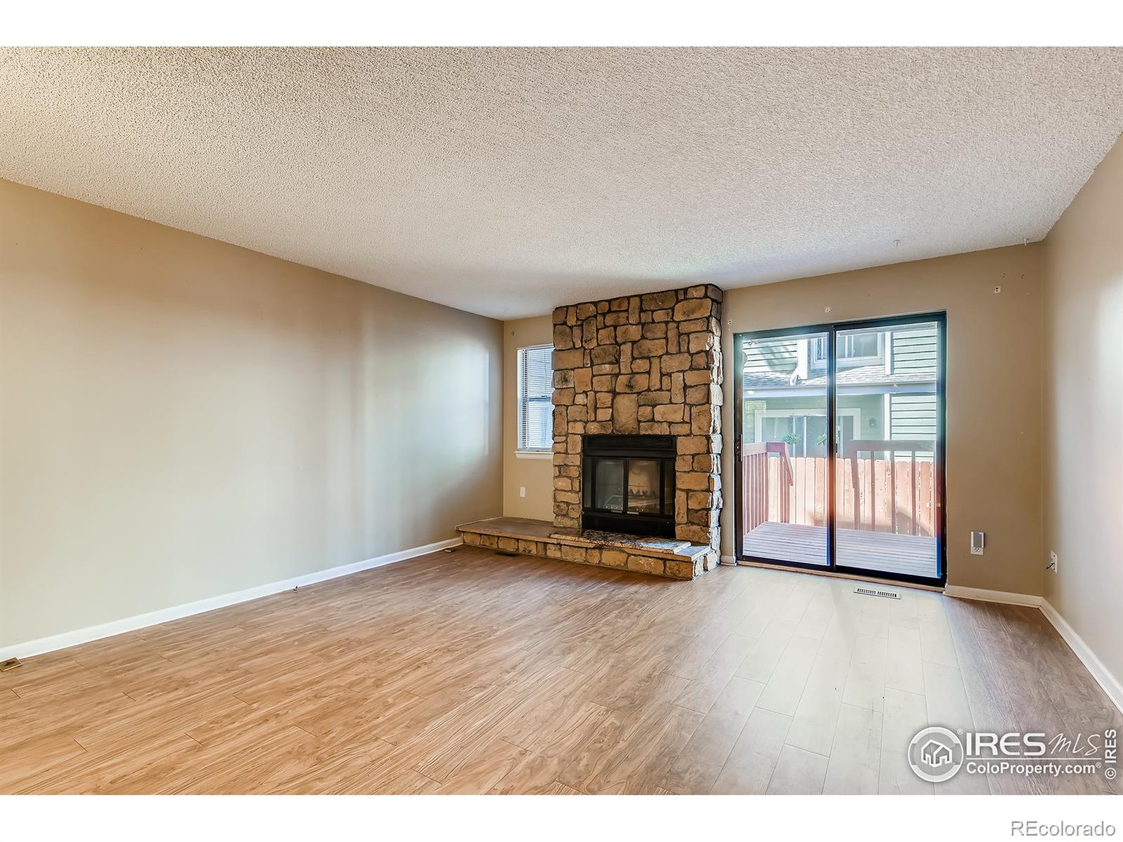 MLS Image #5 for 1475 s quebec way,denver, Colorado
