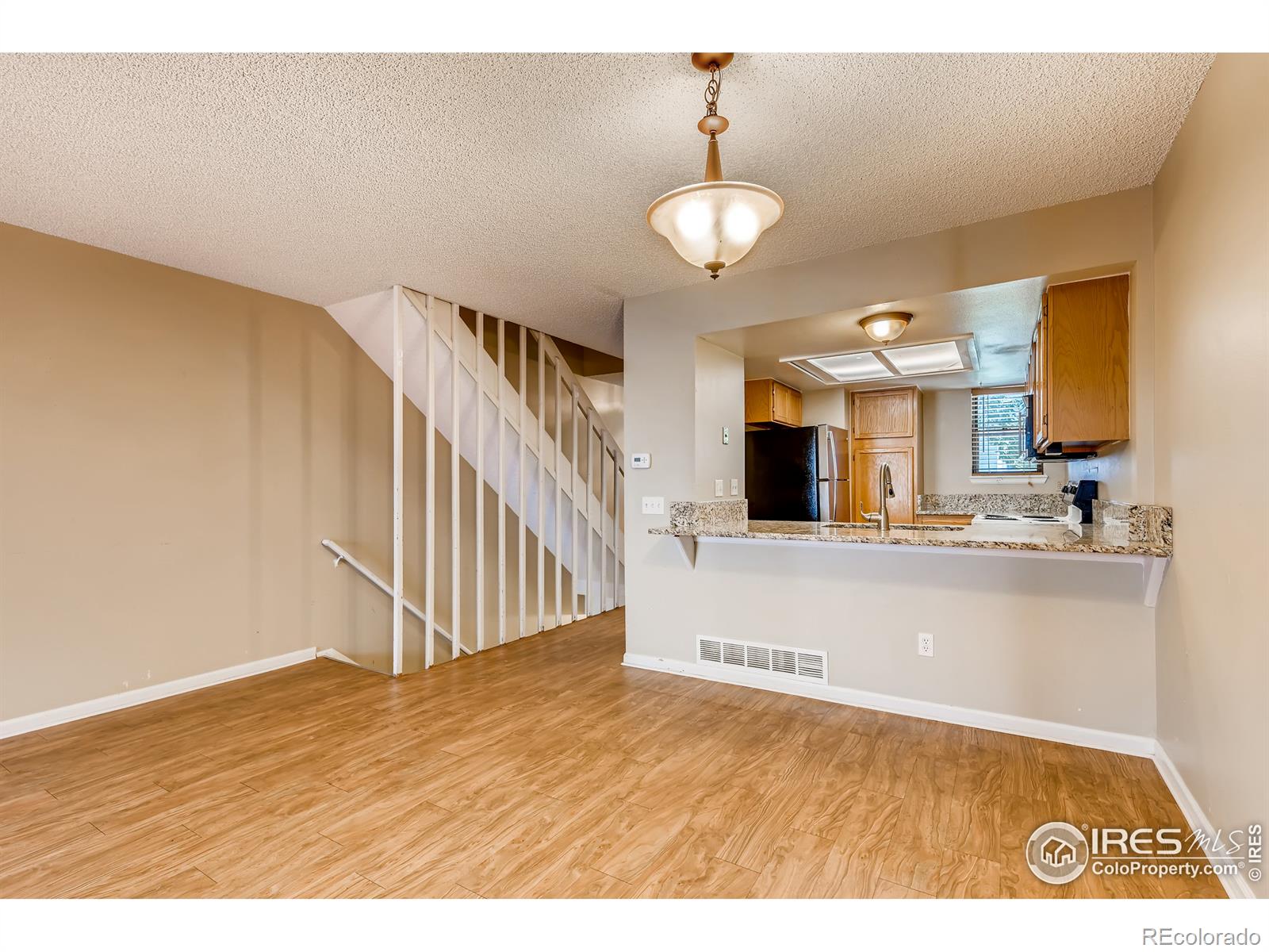 MLS Image #9 for 1475 s quebec way,denver, Colorado