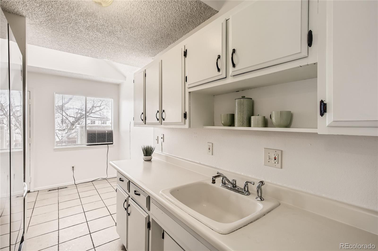 MLS Image #15 for 3660  iris avenue,boulder, Colorado