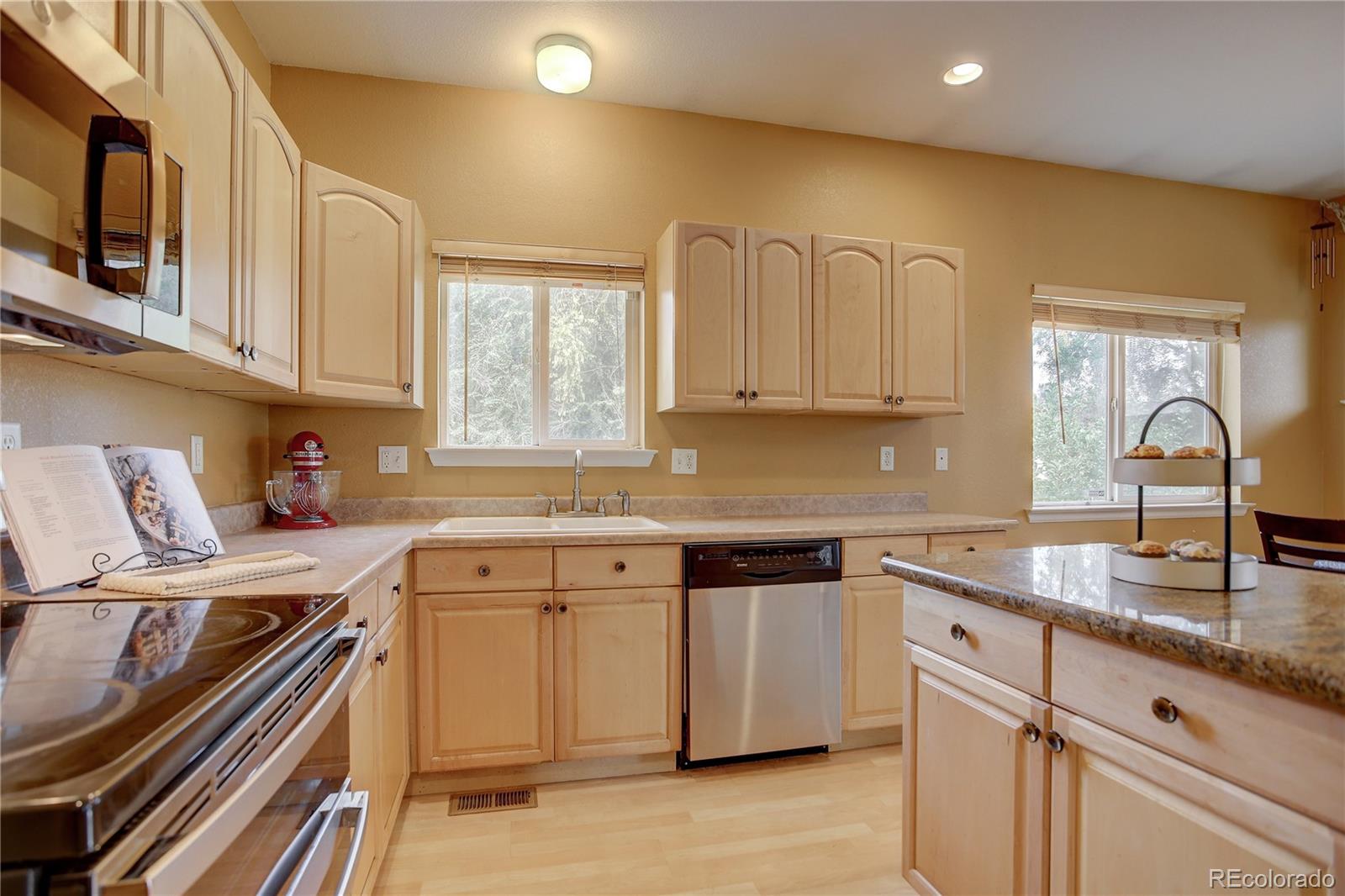 MLS Image #21 for 8534 w 48th place,arvada, Colorado