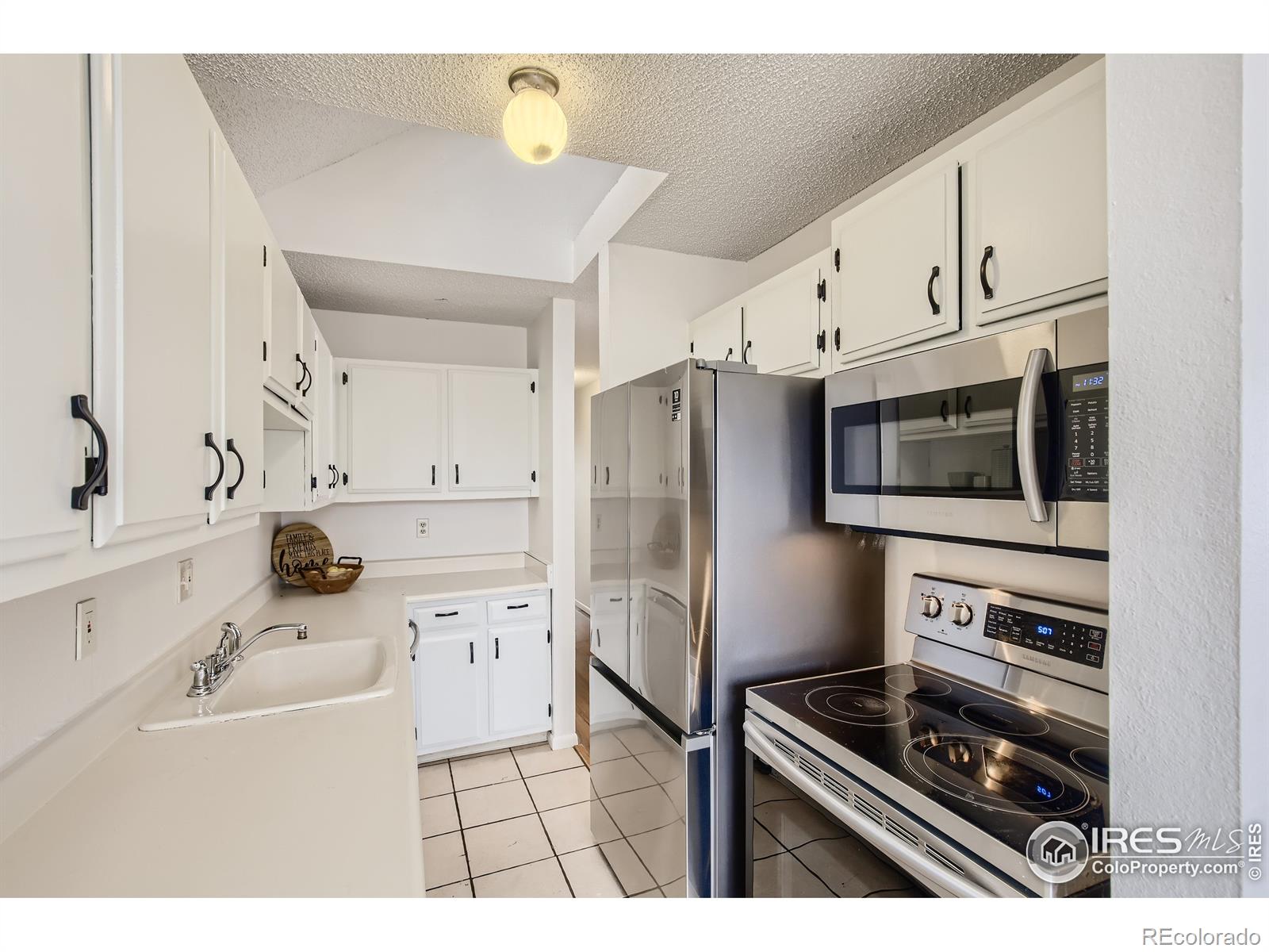 MLS Image #16 for 3660  iris avenue,boulder, Colorado