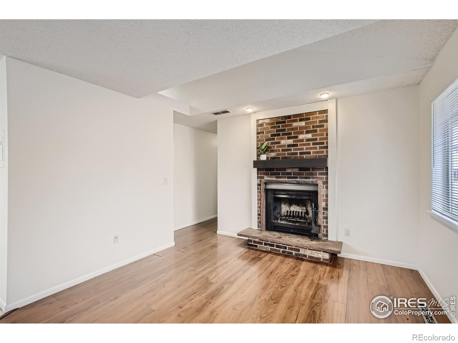 MLS Image #7 for 3660  iris avenue,boulder, Colorado