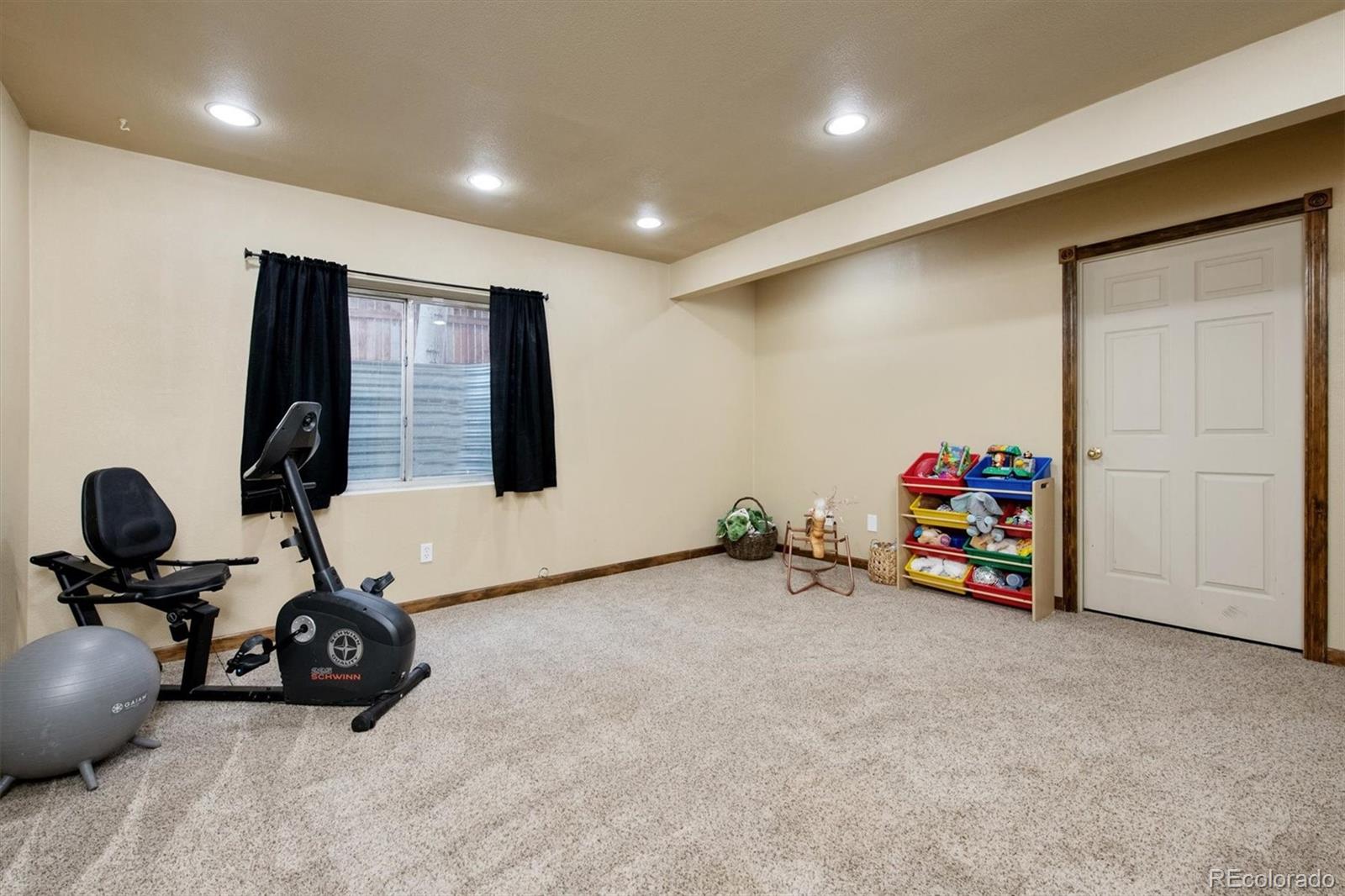 MLS Image #24 for 1302 w 45th street,loveland, Colorado