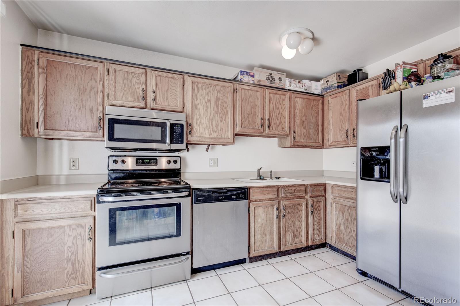 MLS Image #3 for 17696 e loyola drive,aurora, Colorado