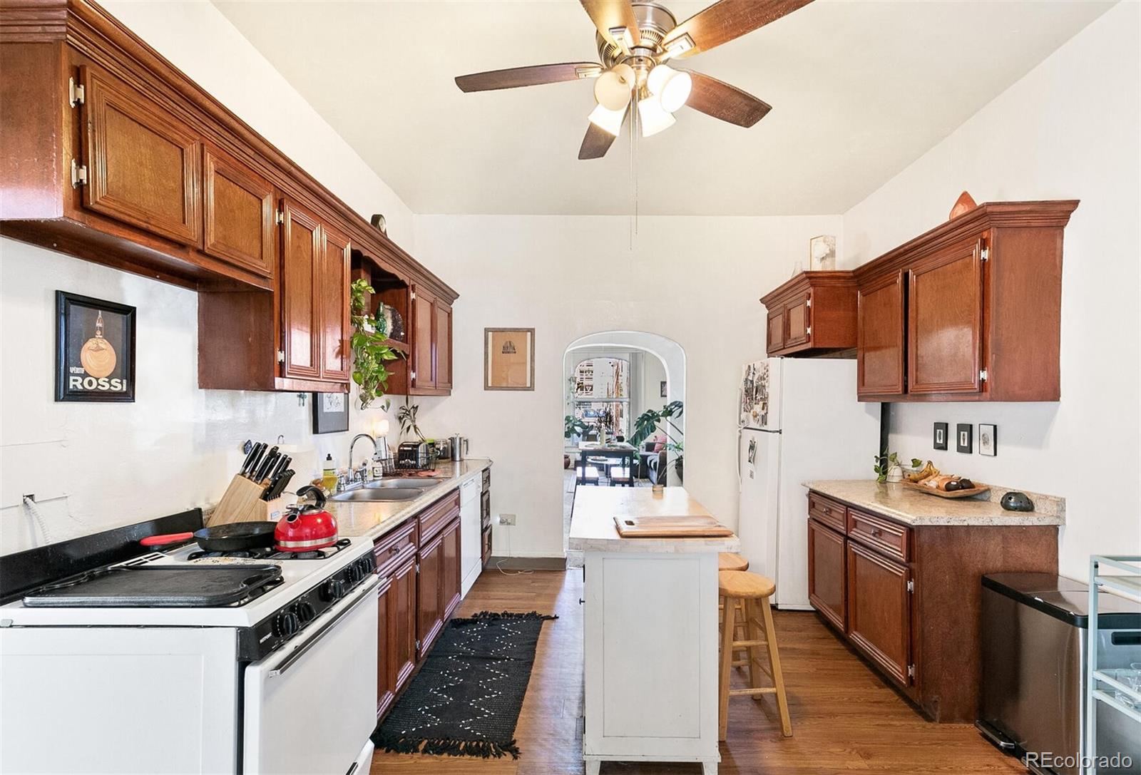 MLS Image #11 for 32 w 3rd avenue,denver, Colorado