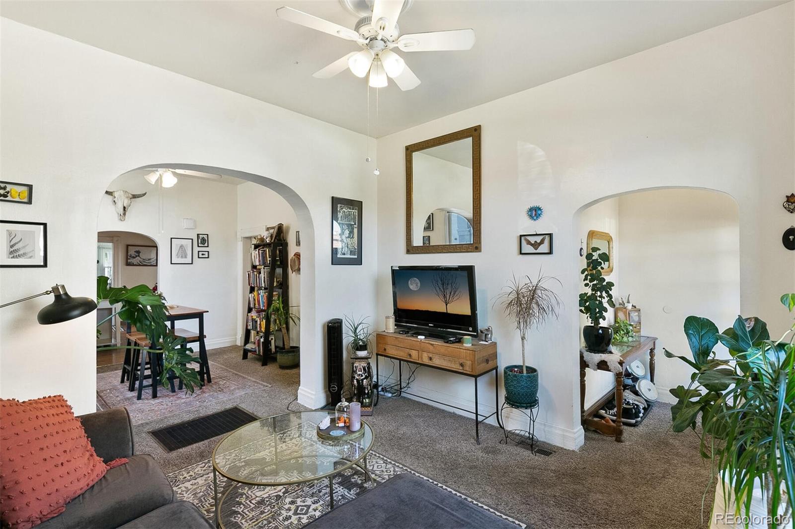 MLS Image #3 for 32 w 3rd avenue,denver, Colorado