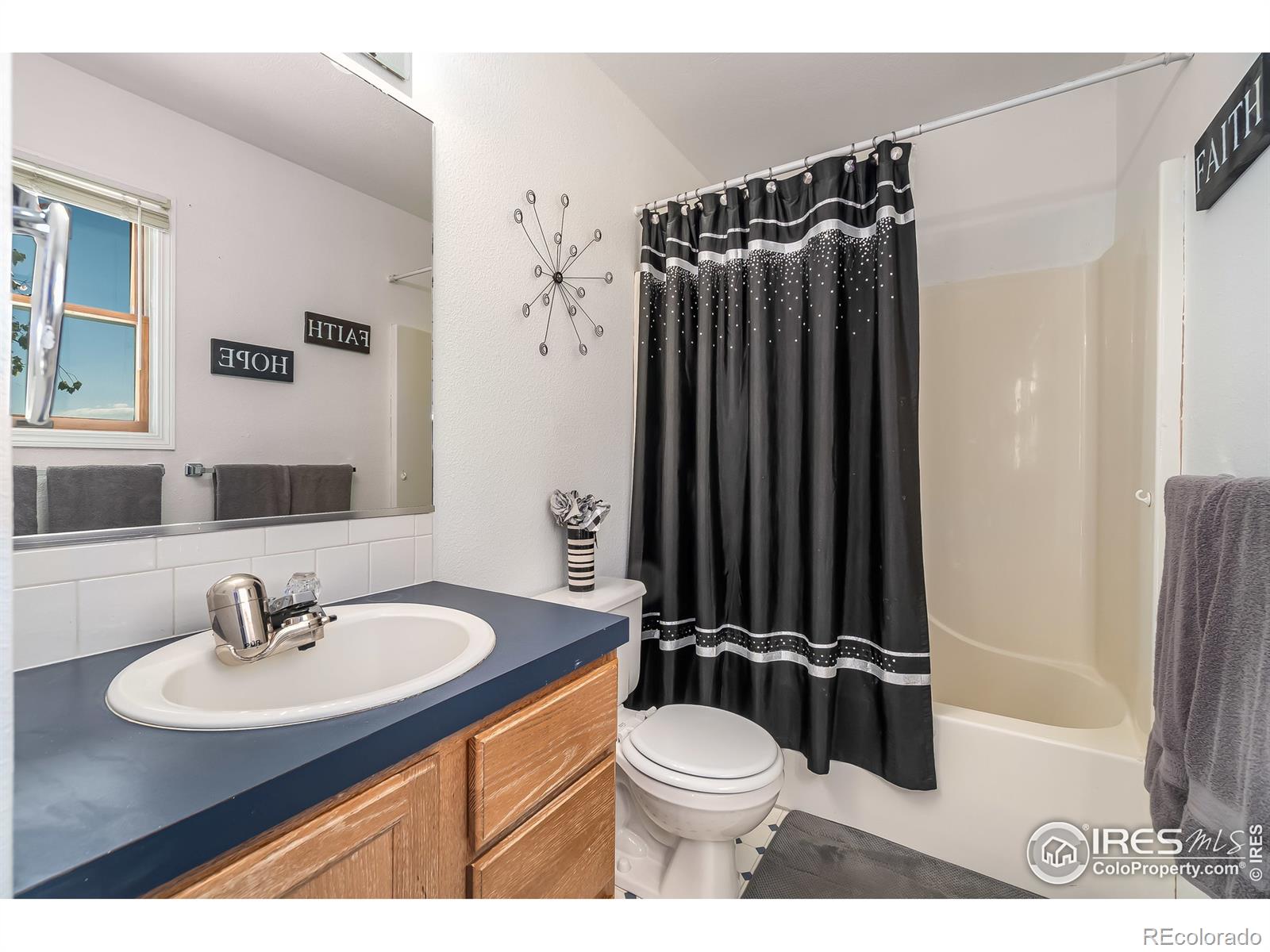 MLS Image #10 for 709  goodrich court,platteville, Colorado