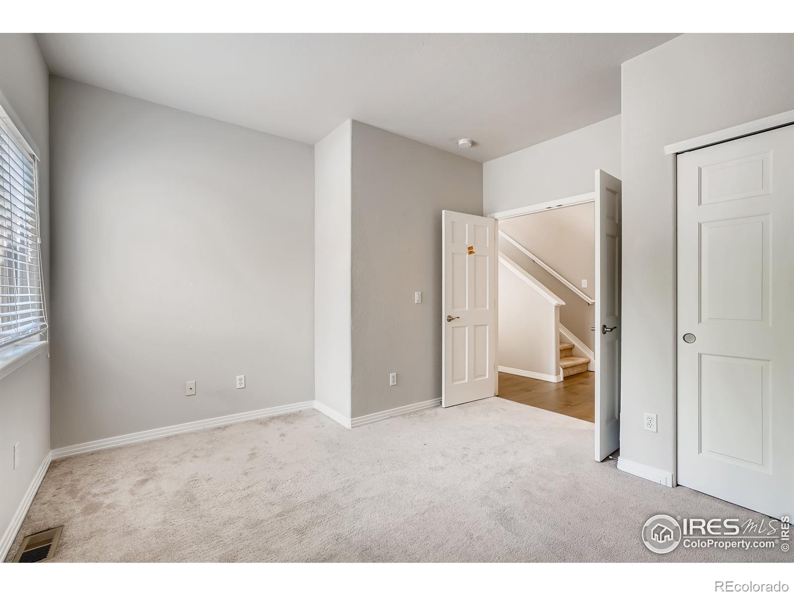 MLS Image #14 for 2610 s kipling court,lakewood, Colorado