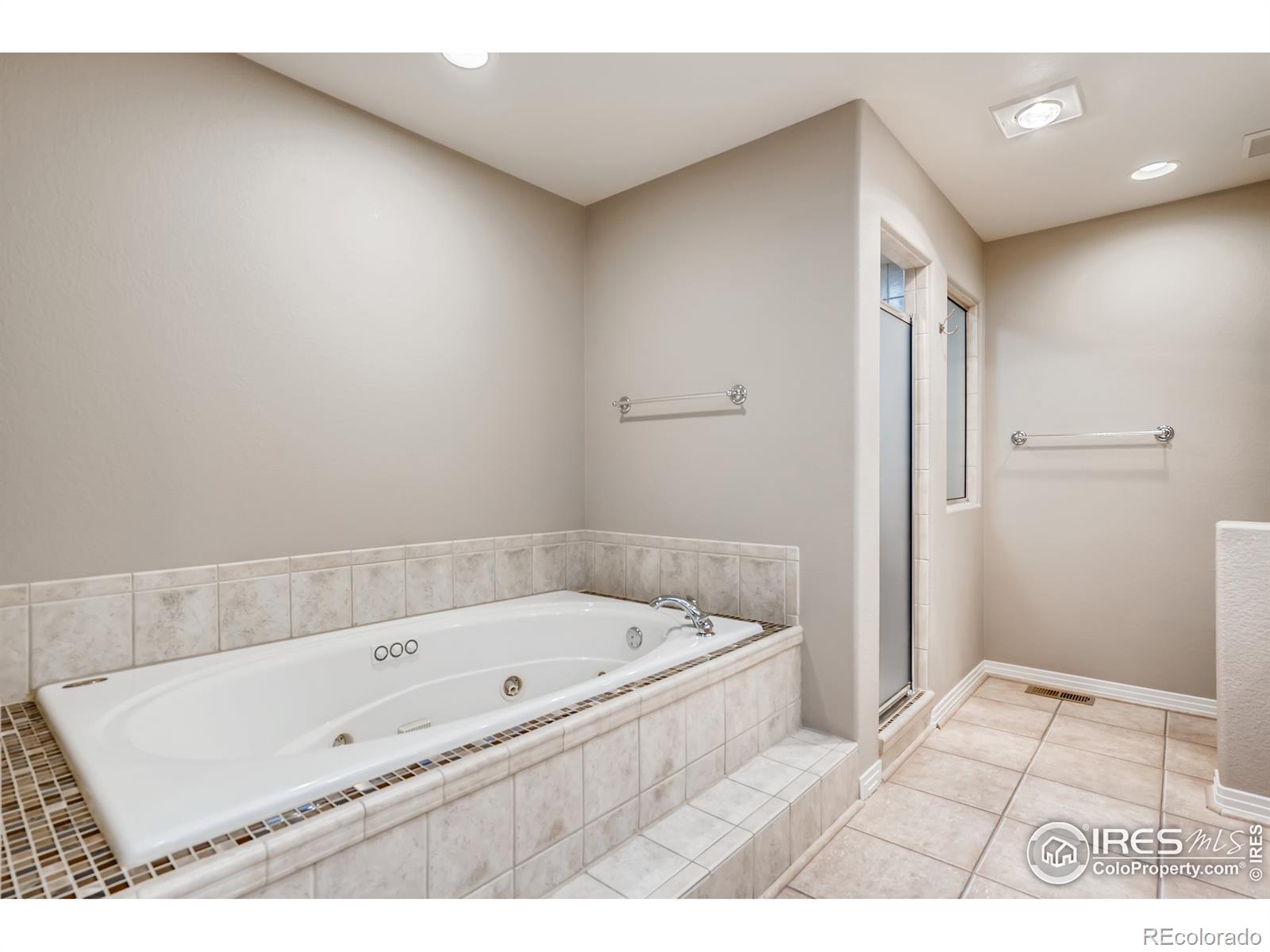 MLS Image #25 for 2610 s kipling court,lakewood, Colorado