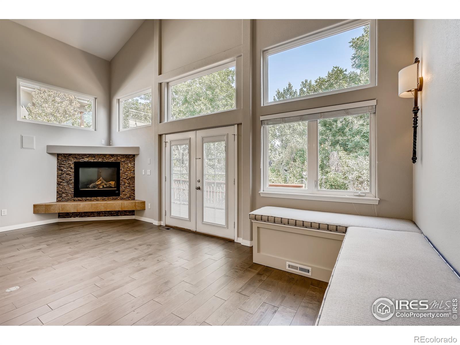 MLS Image #6 for 2610 s kipling court,lakewood, Colorado