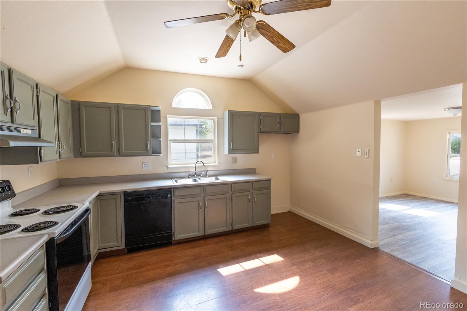 MLS Image #9 for 7906  3rd street,wellington, Colorado
