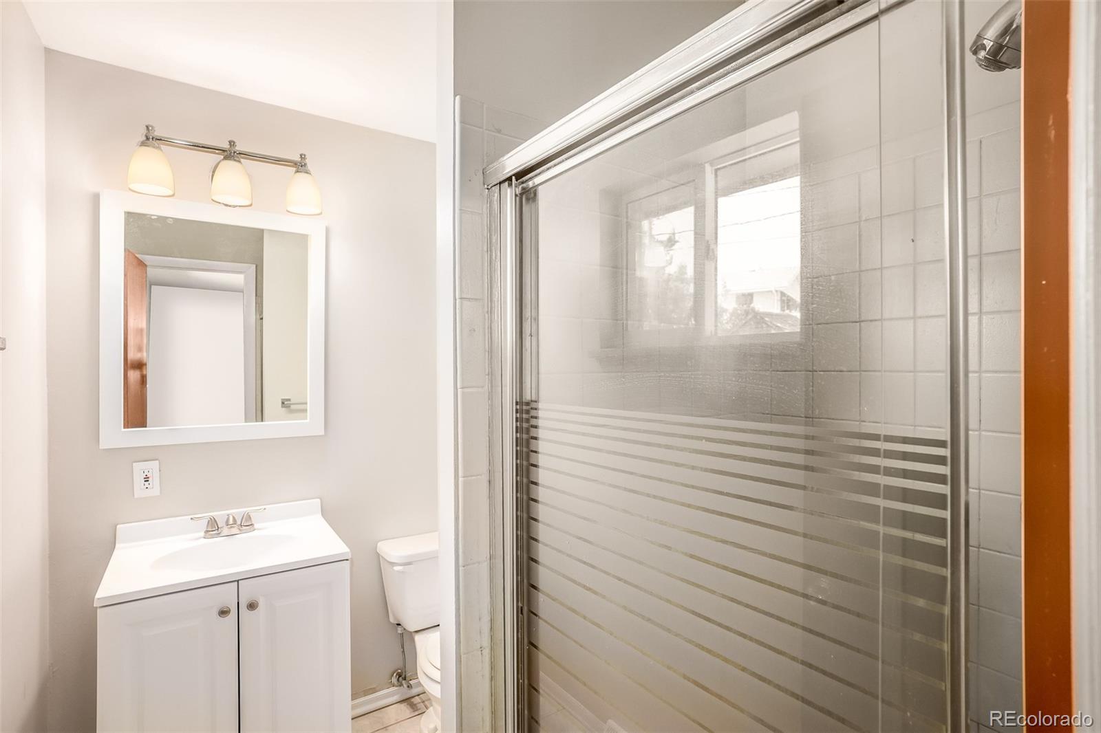 MLS Image #3 for 224  tucson street,aurora, Colorado