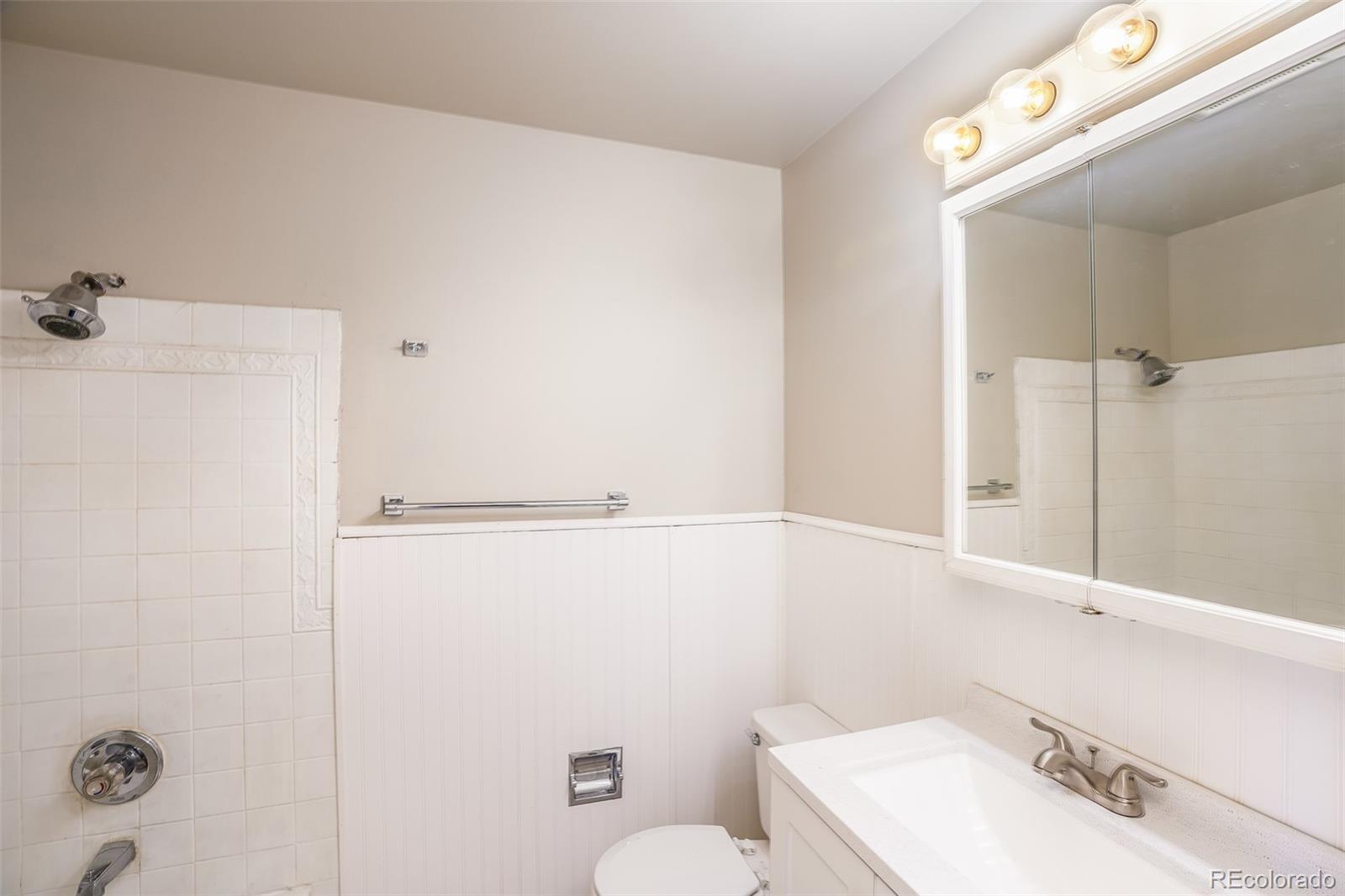MLS Image #6 for 224  tucson street,aurora, Colorado