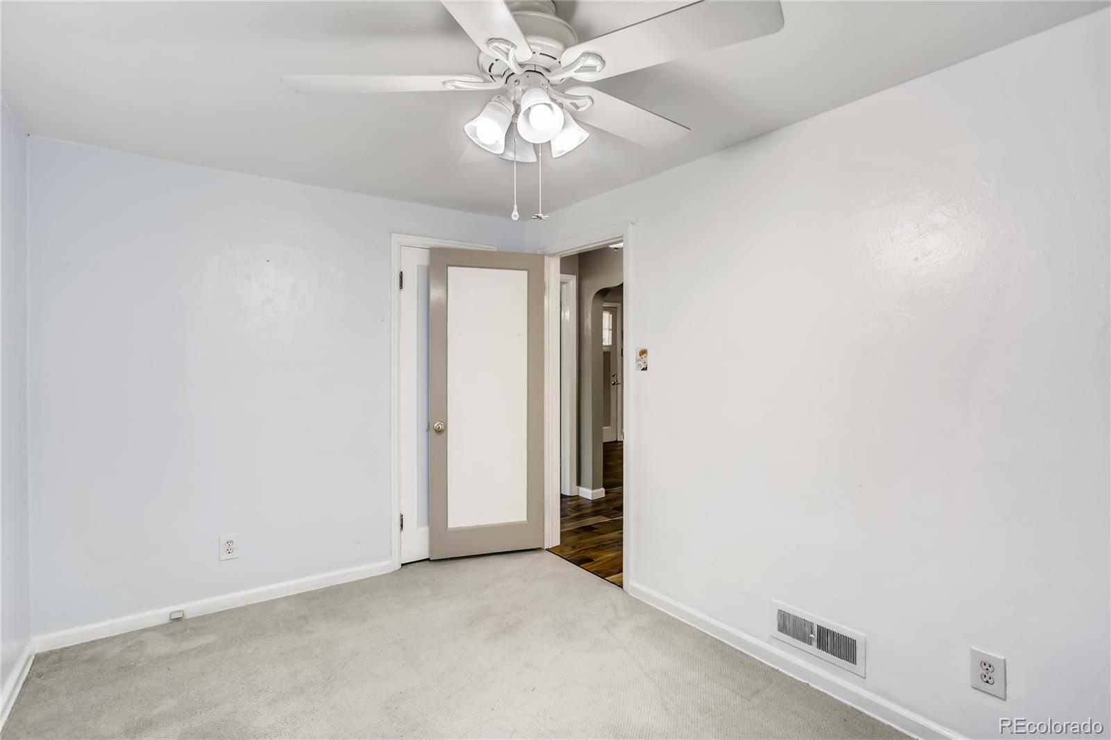 MLS Image #20 for 955 s dale court,denver, Colorado