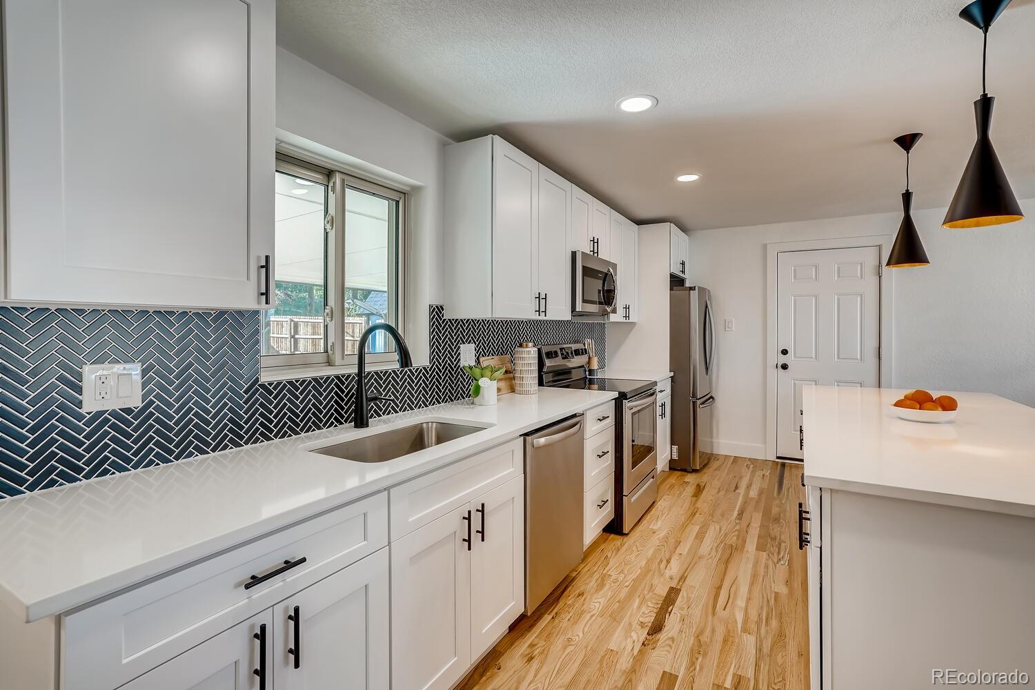 MLS Image #8 for 6871  upham street,arvada, Colorado