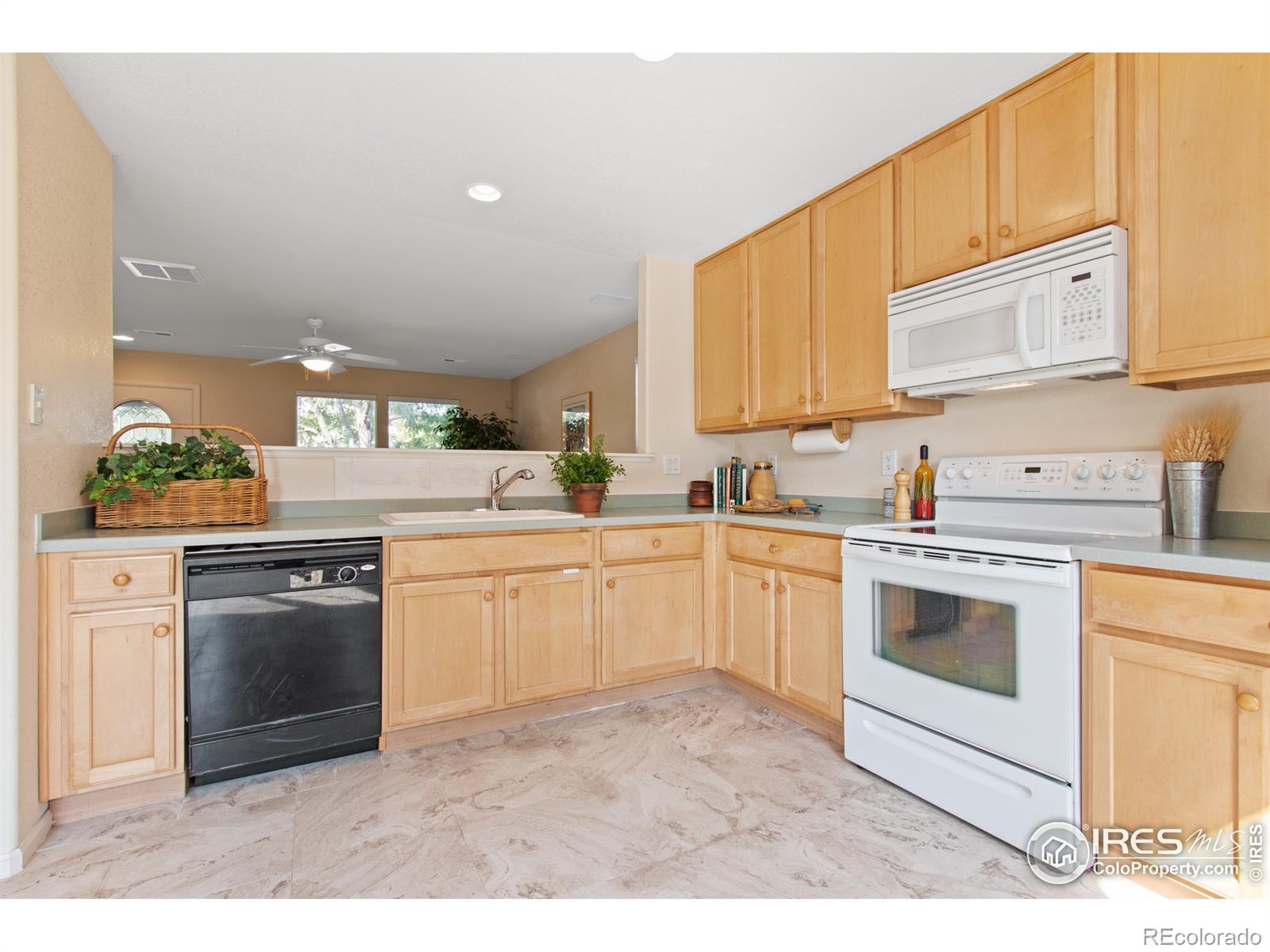 MLS Image #8 for 10468  lower ridge road,longmont, Colorado