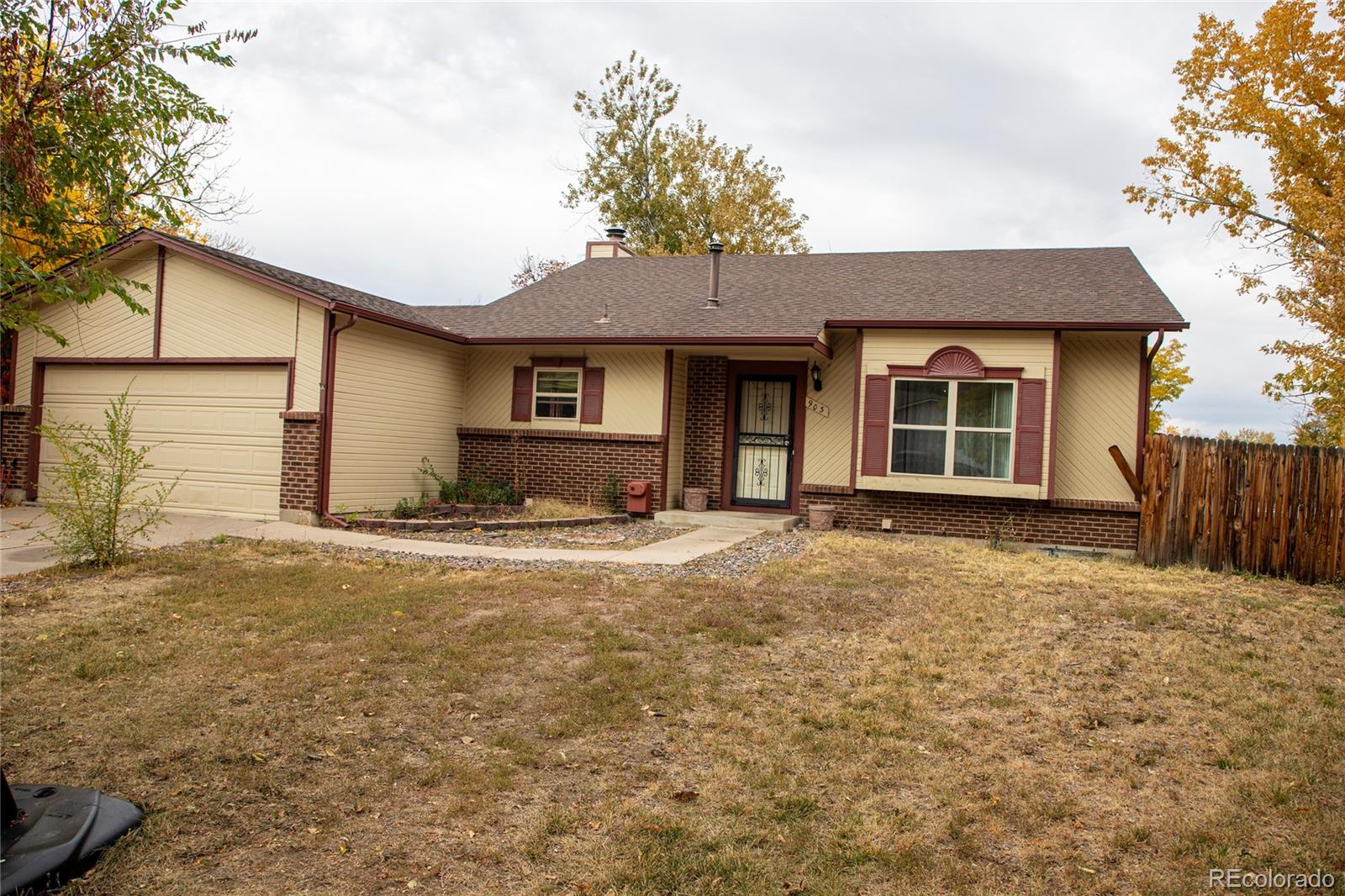 MLS Image #0 for 903 s oakland court,aurora, Colorado