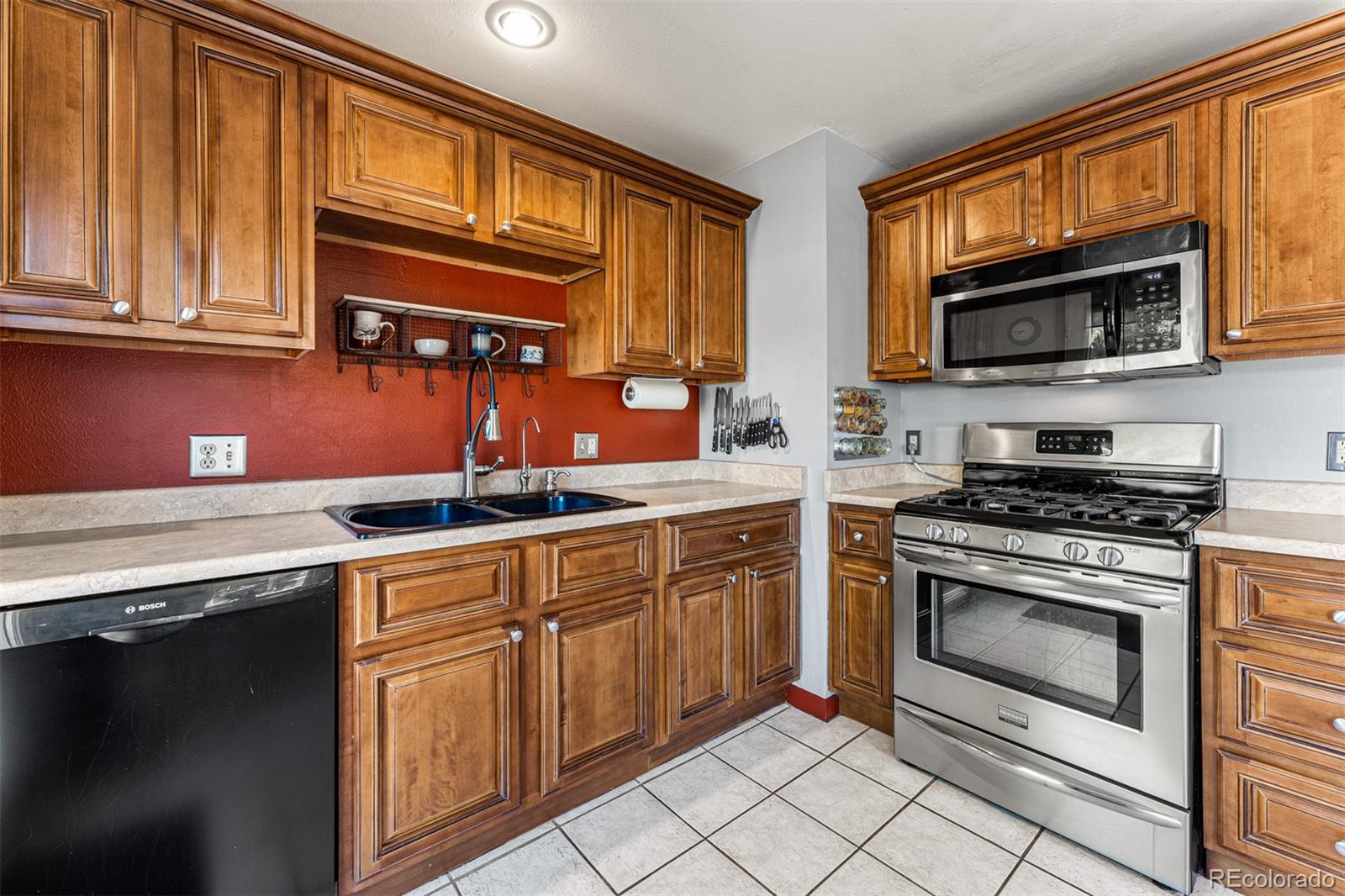 MLS Image #13 for 23465  weisshorn drive,indian hills, Colorado