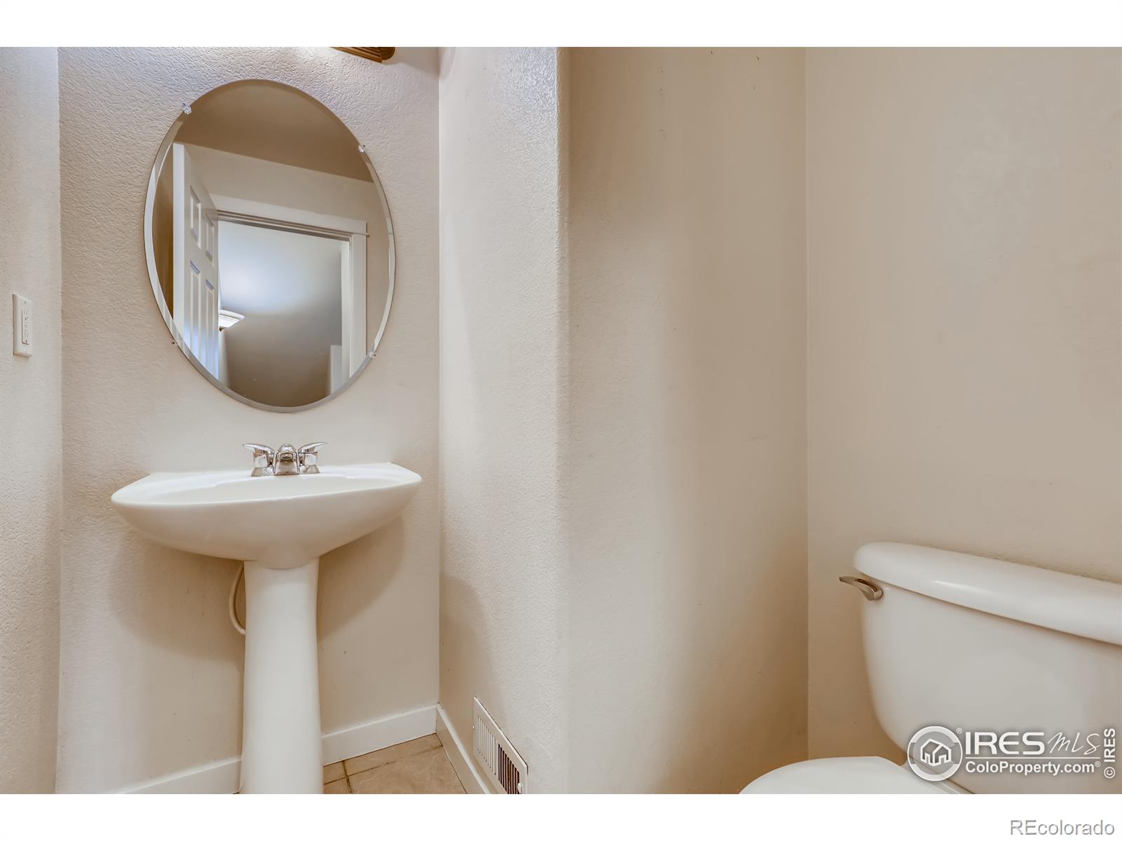 MLS Image #4 for 9488 e 108th avenue,commerce city, Colorado