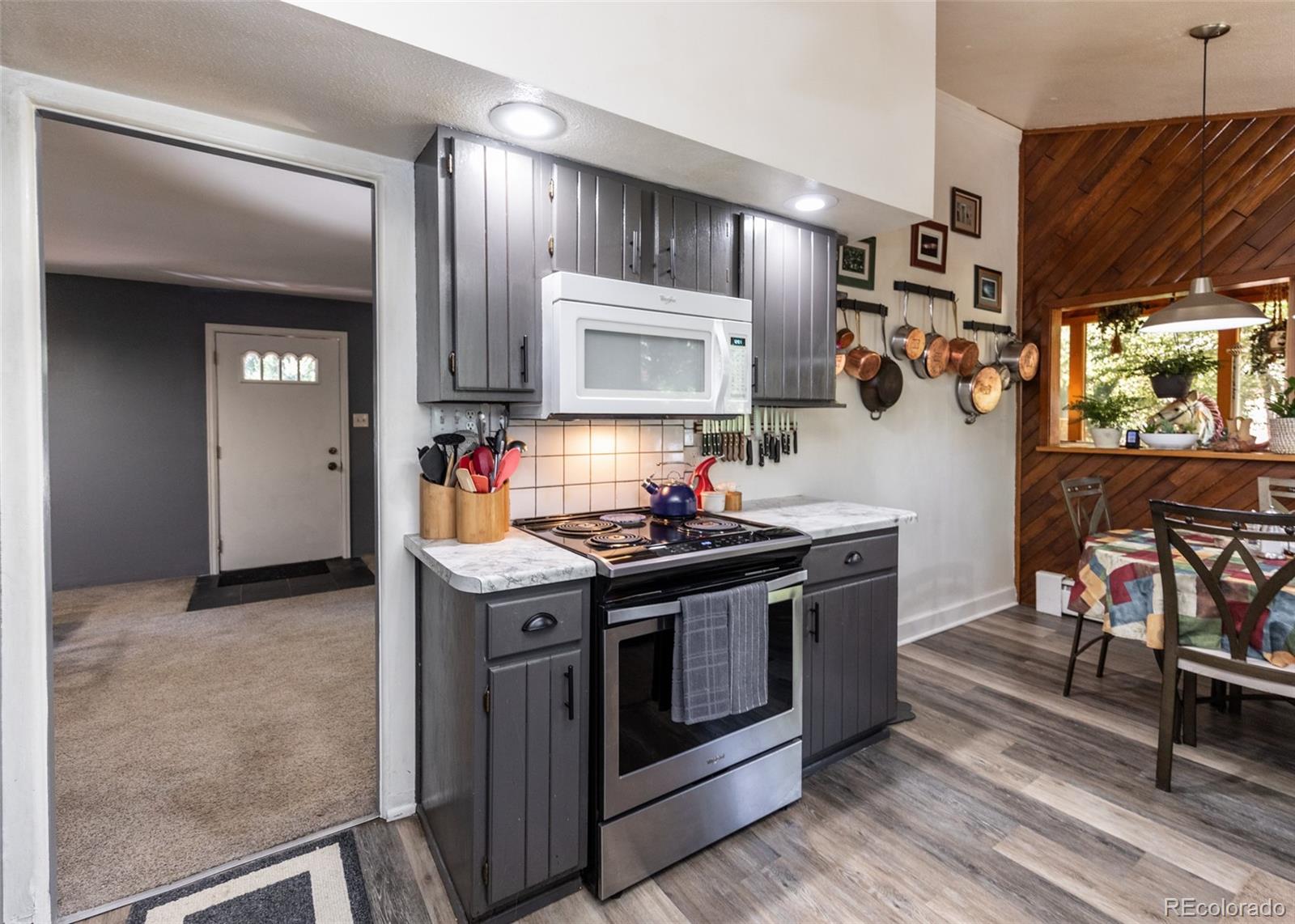 MLS Image #13 for 1515  dorchester drive,colorado springs, Colorado