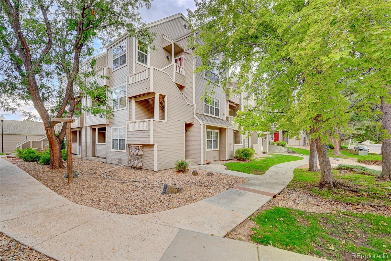 MLS Image #1 for 5702 w asbury place,lakewood, Colorado