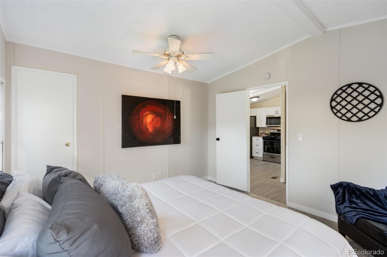 MLS Image #9 for 8451  madison way,denver, Colorado