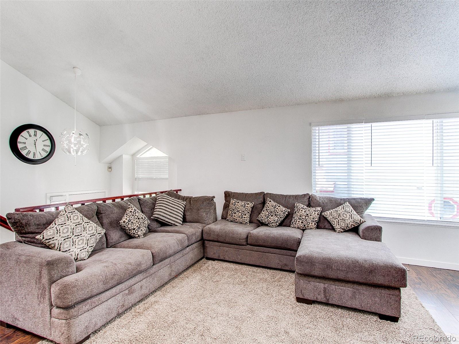 MLS Image #7 for 19473 e 42nd avenue,denver, Colorado