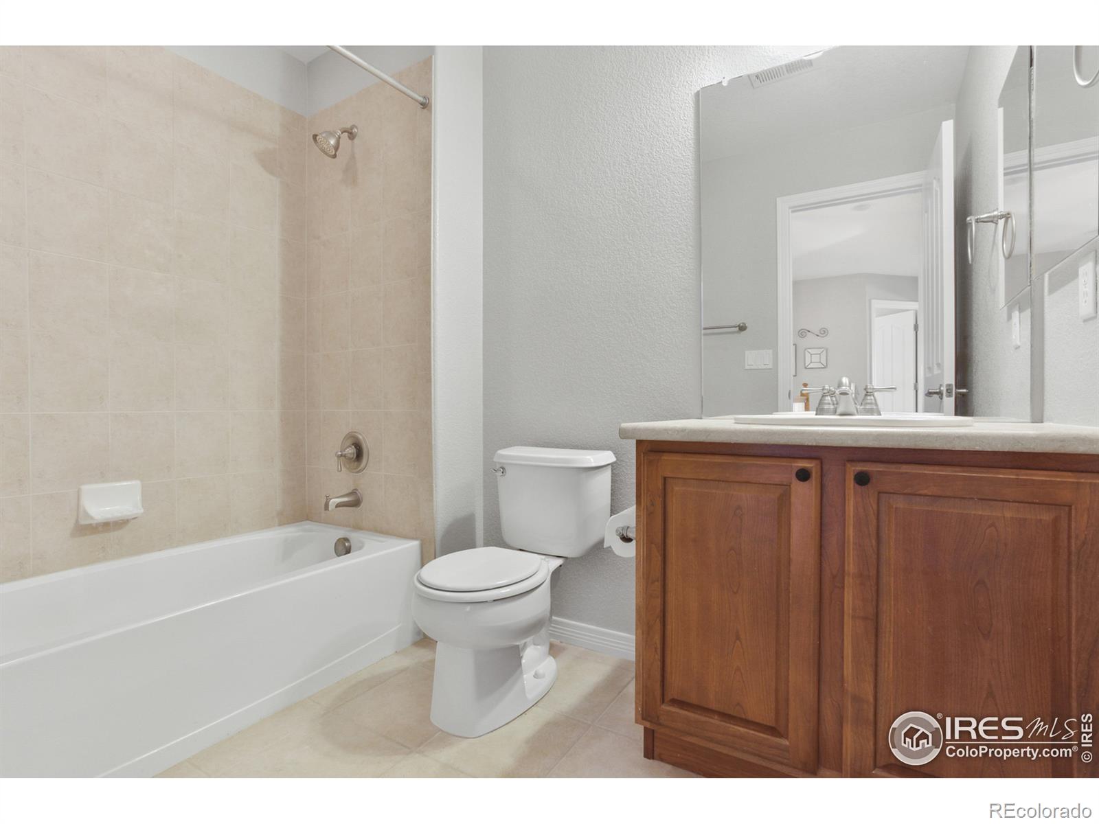 MLS Image #16 for 13302  wild basin way,broomfield, Colorado