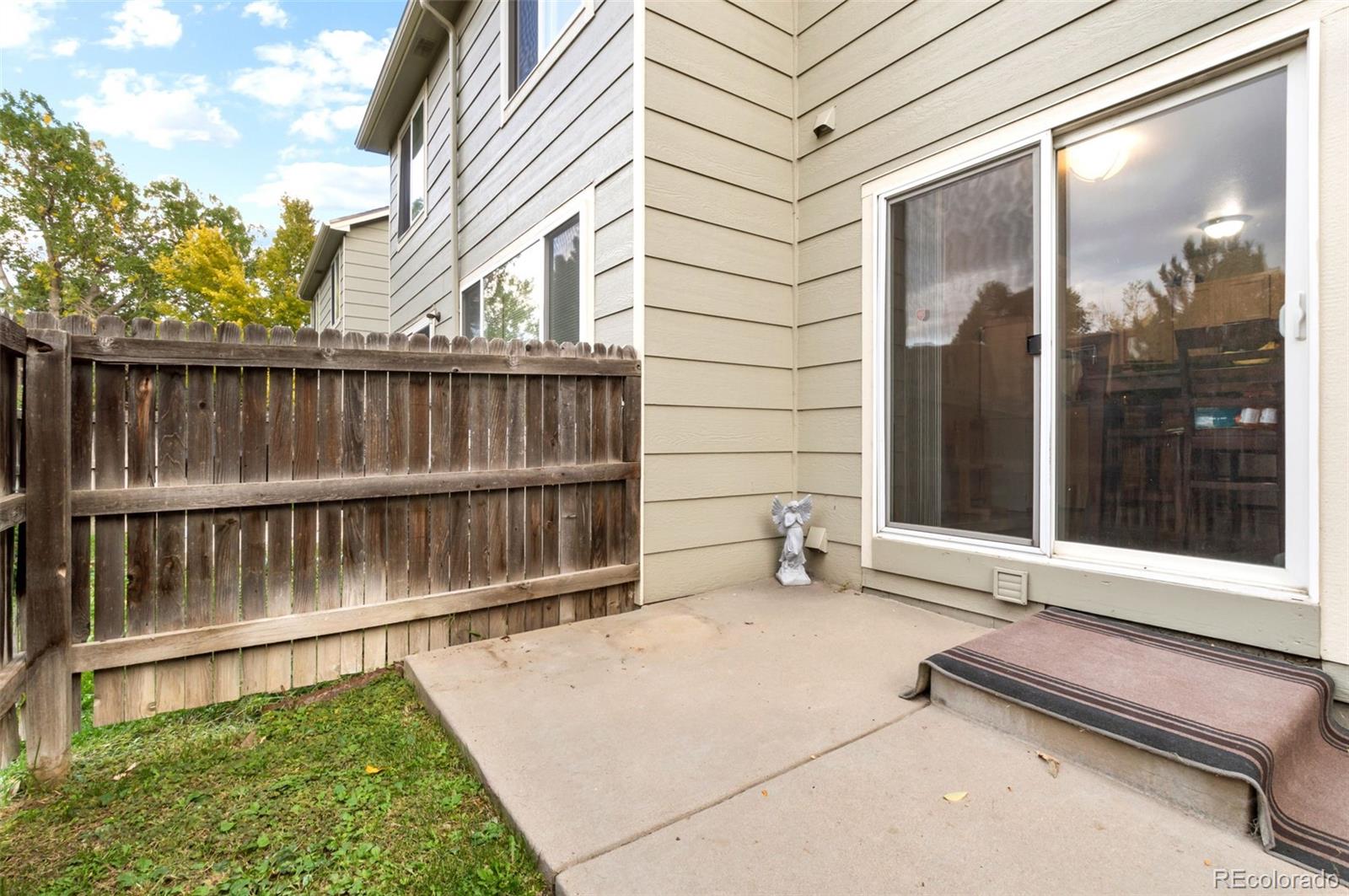 MLS Image #18 for 15853 e 13th avenue,aurora, Colorado