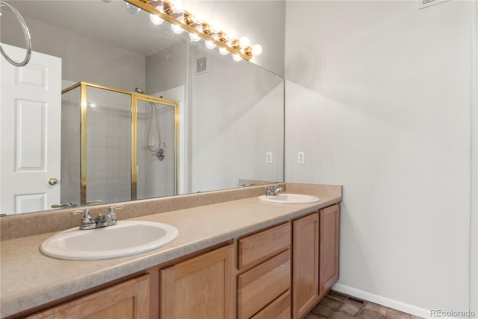 MLS Image #14 for 2951 w riverwalk circle,littleton, Colorado