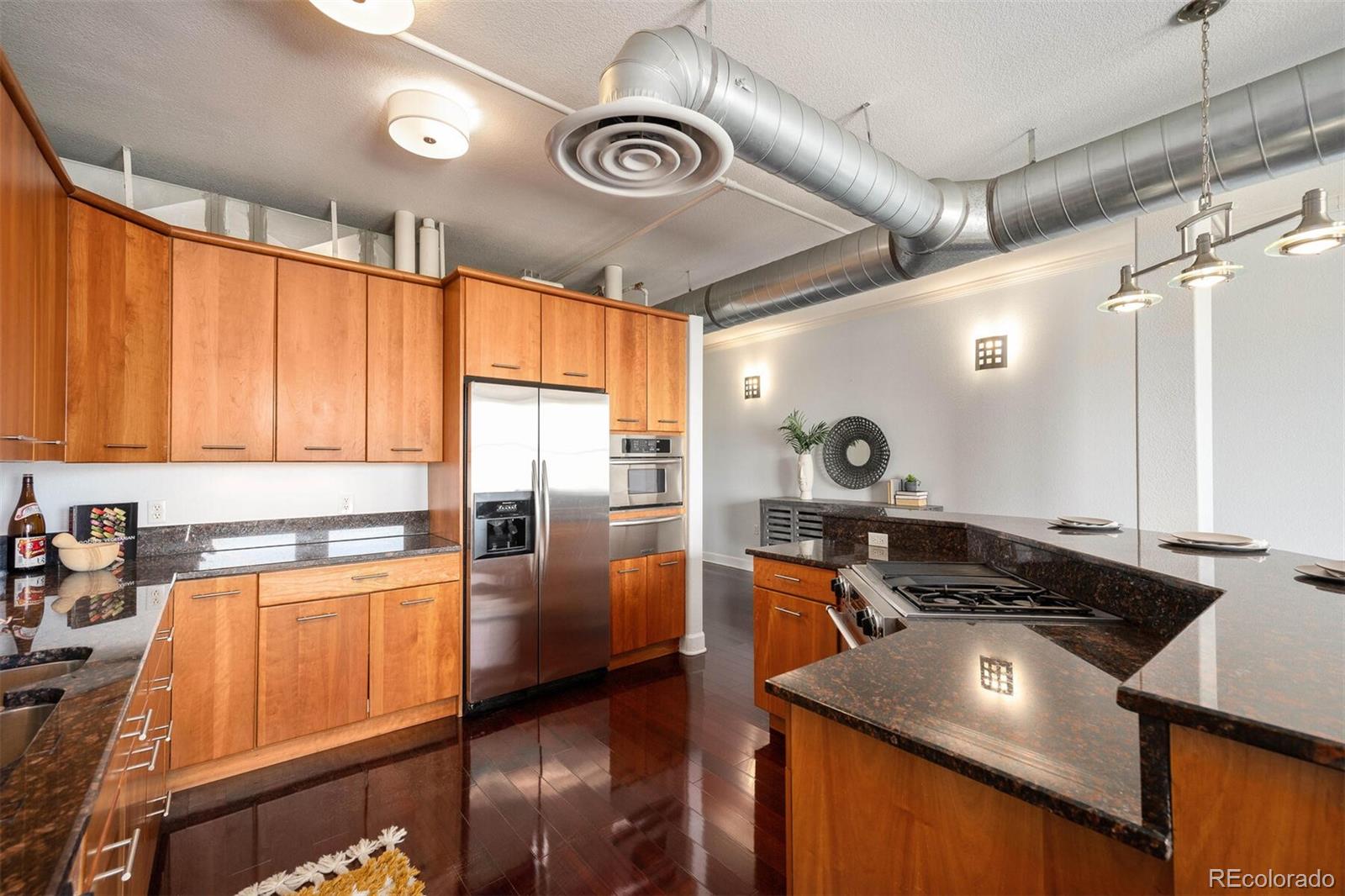 MLS Image #6 for 2245  blake street,denver, Colorado