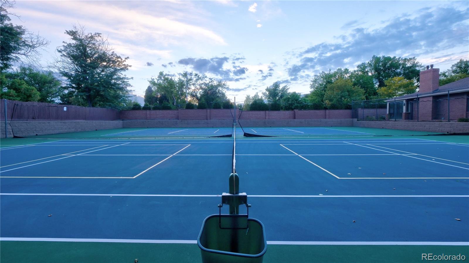 MLS Image #37 for 2800 s university boulevard,denver, Colorado
