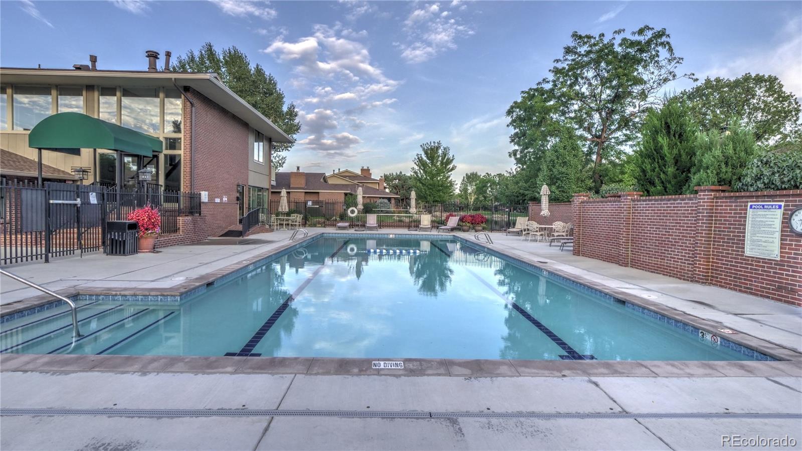 MLS Image #38 for 2800 s university boulevard,denver, Colorado