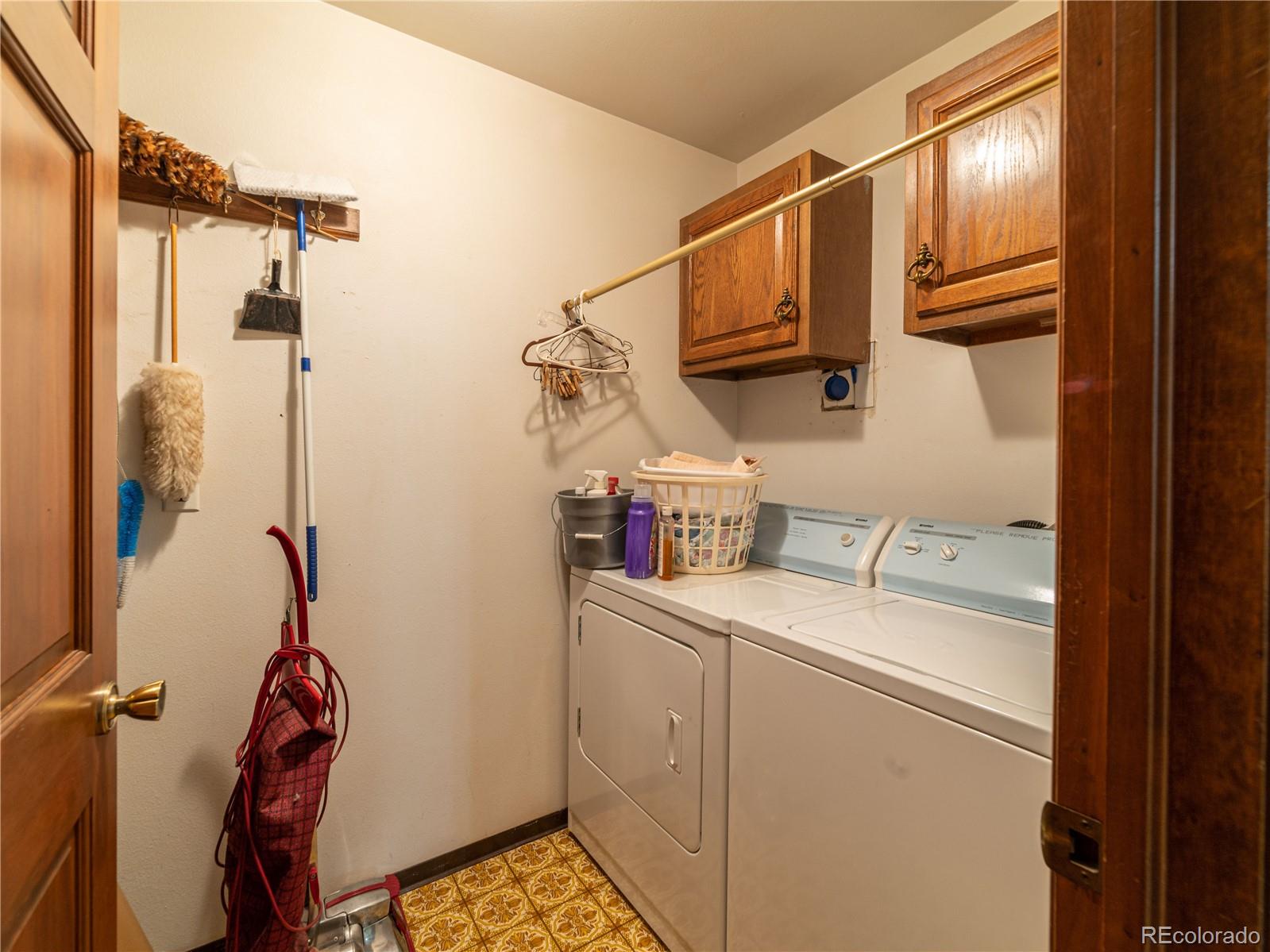 MLS Image #26 for 1  middlefield road,littleton, Colorado