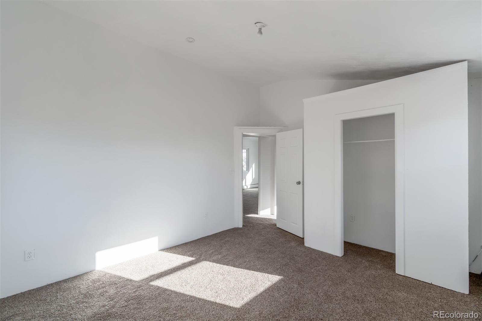 MLS Image #18 for 3169 s dale court,englewood, Colorado