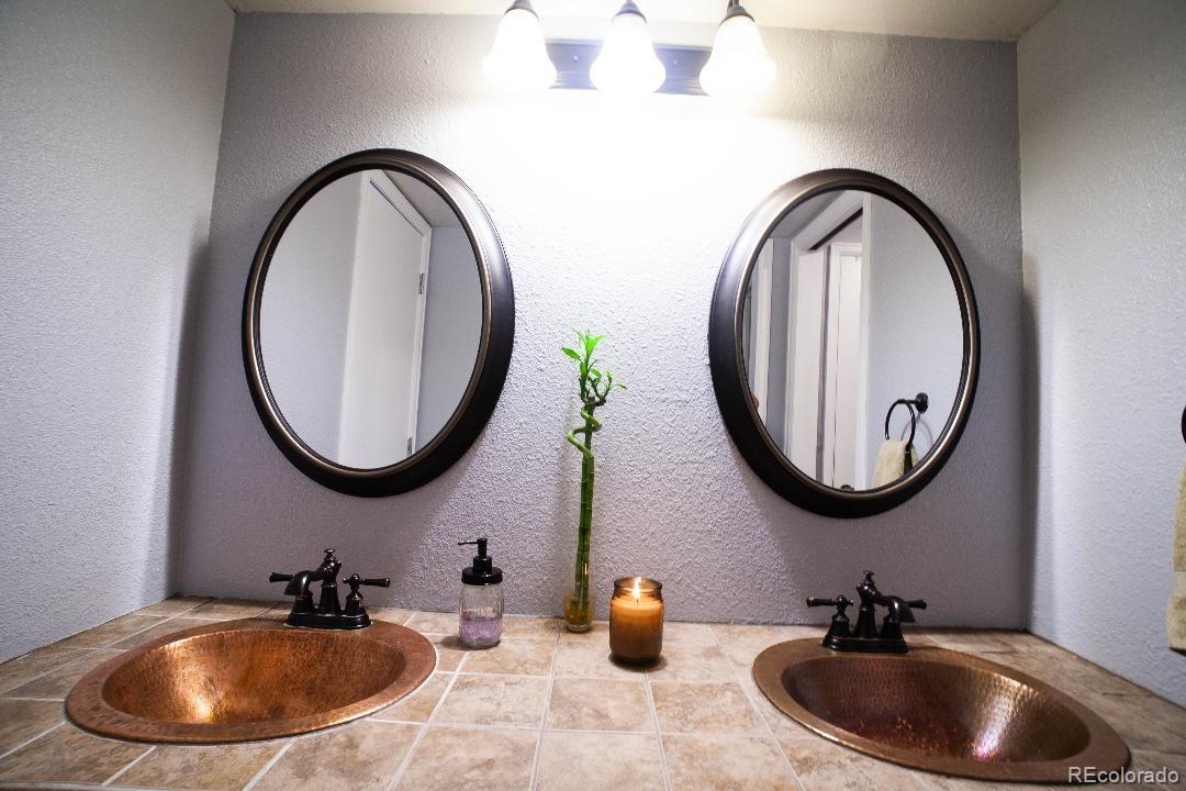 MLS Image #3 for 5706 w asbury place,lakewood, Colorado