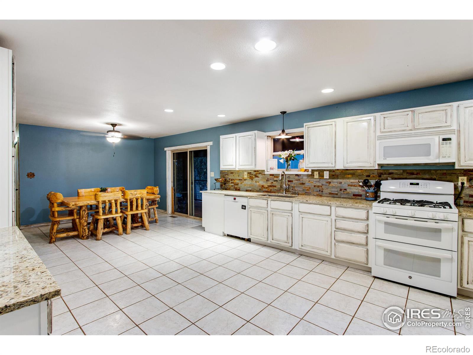 MLS Image #20 for 13134  starry night road,fort collins, Colorado