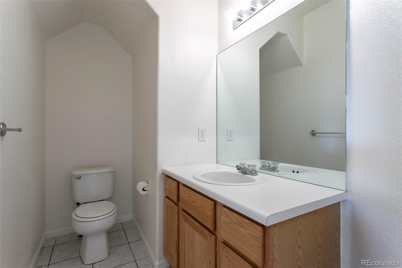 MLS Image #12 for 12282 e 2nd drive,aurora, Colorado