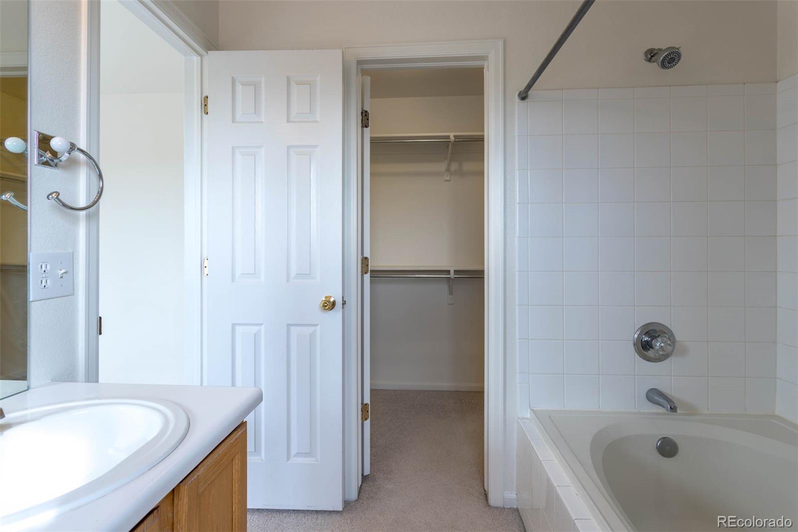 MLS Image #17 for 12282 e 2nd drive,aurora, Colorado