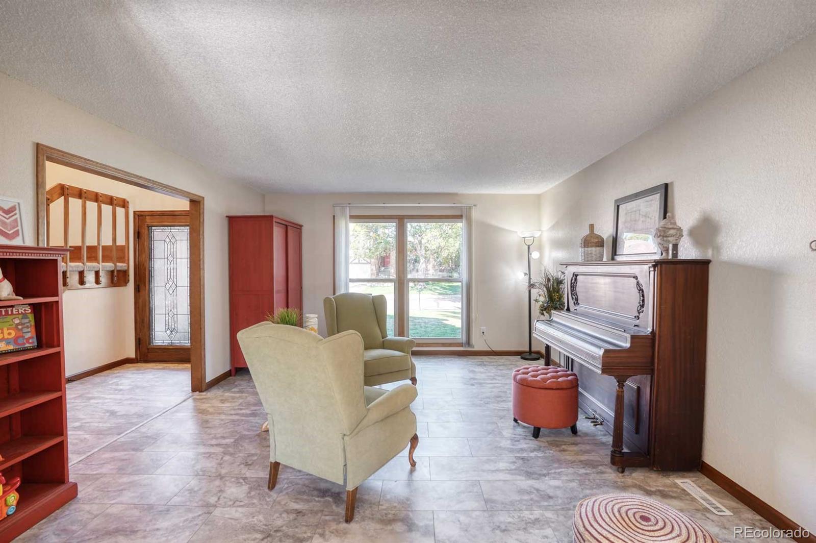 MLS Image #5 for 2047 s gray drive,lakewood, Colorado