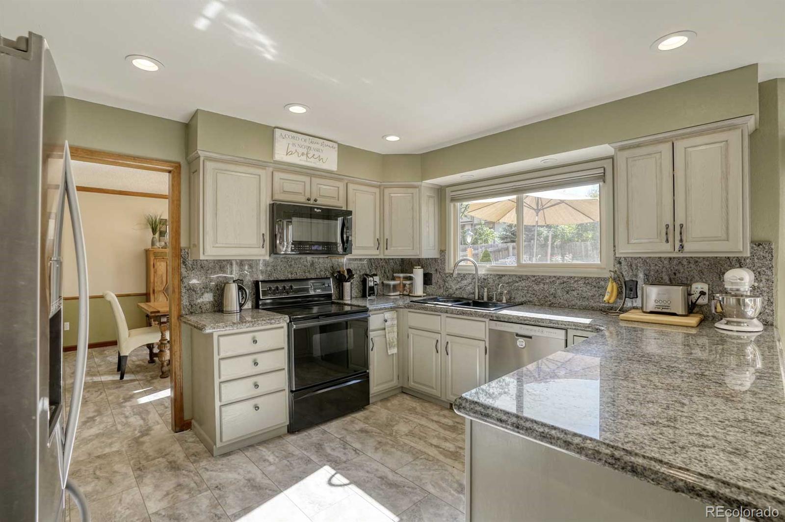 MLS Image #7 for 2047 s gray drive,lakewood, Colorado