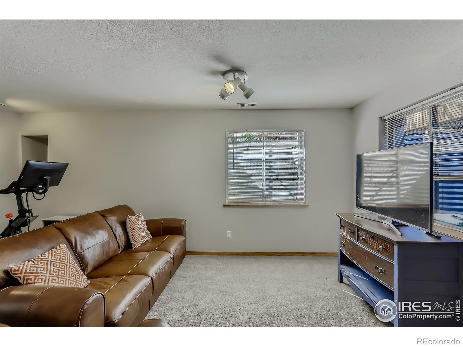 MLS Image #21 for 2307  24th avenue,longmont, Colorado