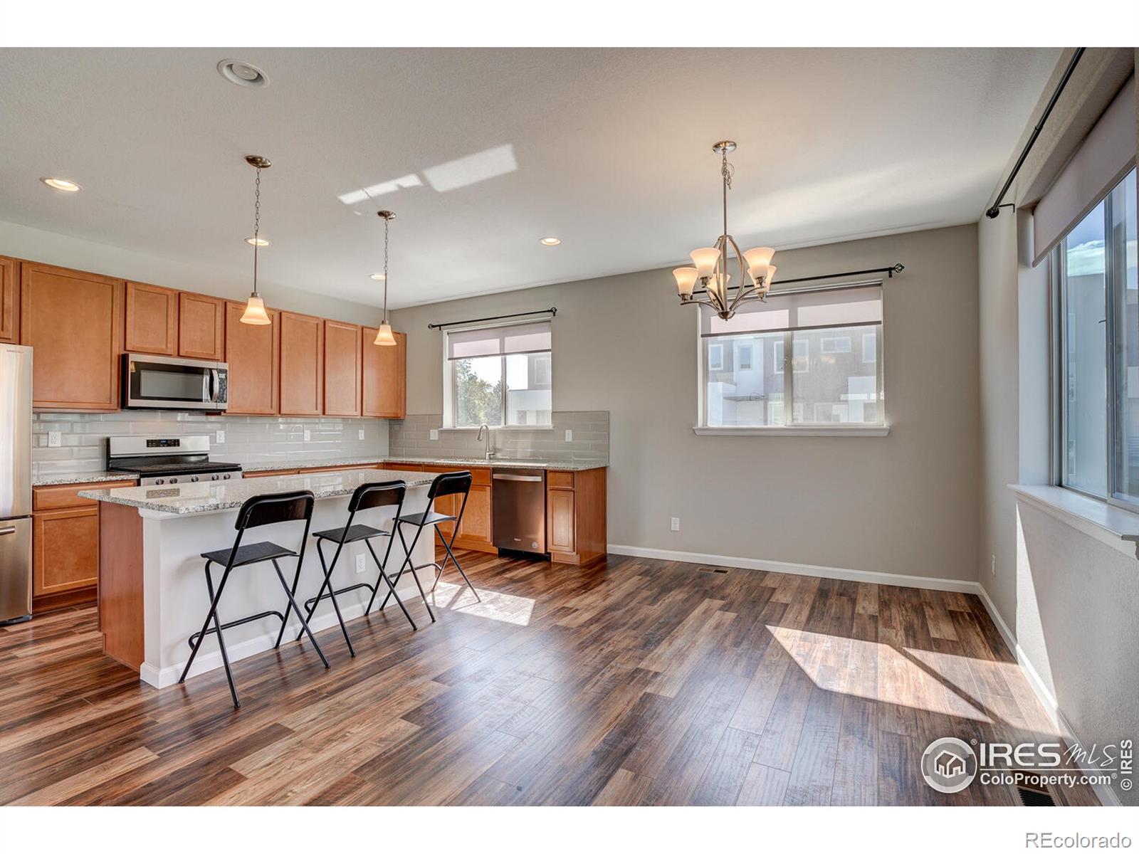 MLS Image #6 for 4245 e iliff avenue,denver, Colorado